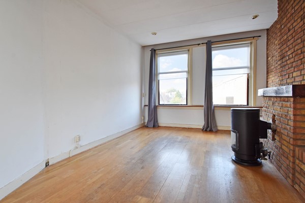 Medium property photo - Van den Berghstraat 6A, 2522 ZP Den Haag